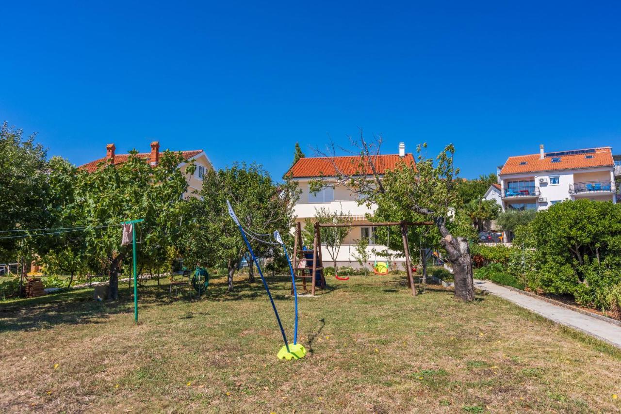 Apartments Star By The Sea Čižići Kültér fotó